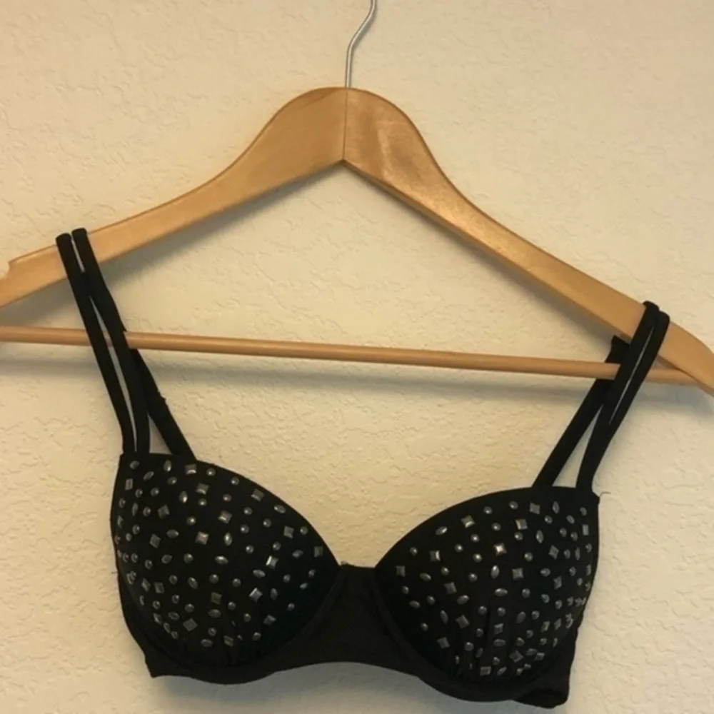 Xhilaration Swim Top